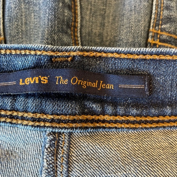 Levi’s Denim Jean Skirt Accented Pockets Size 10 - Picture 6 of 8